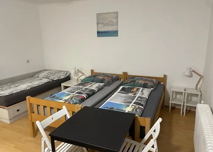 Gaestehaus Jawo * Neuruppersdorf