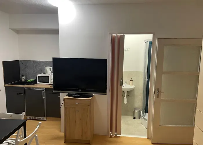 Gaestehaus Jawo * Neuruppersdorf